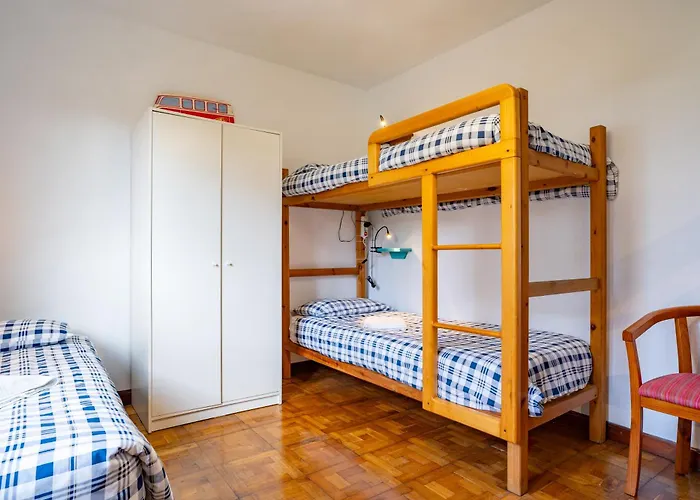 Surf House Sanvi Bed & Breakfast *