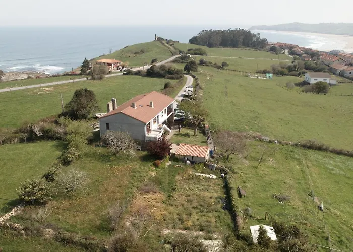 Surf House Sanvi Bed & Breakfast *